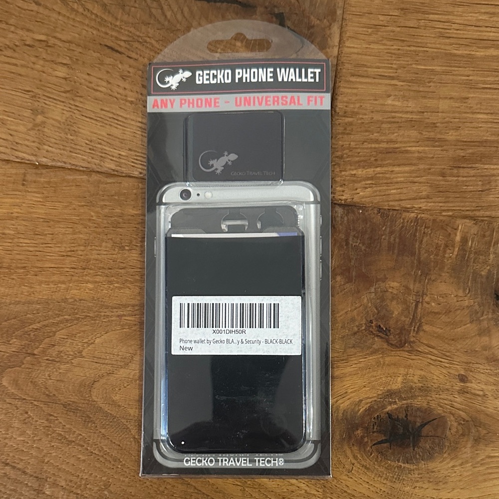 Ecko Unlimited Black Gecko Phone Wallet